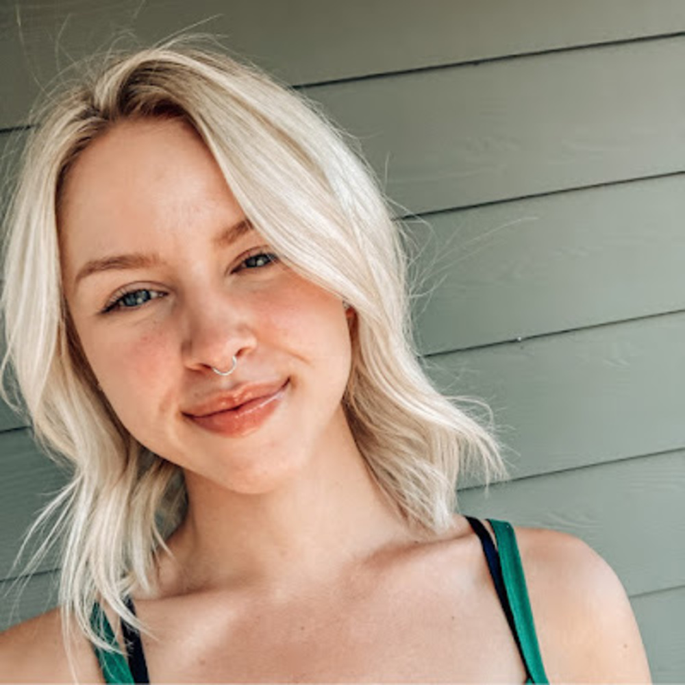 Meet your Posher, Brittany